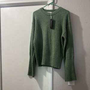 Elegant Green Crew Neck Sweater